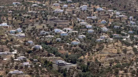 La Junta de Andalucía aprueba la cuarta amnistía a las viviendas ilegales Ecologistas en Acción recurrirá el Real Decreto