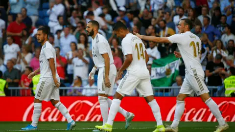 El Real Madrid celebra un gol El Real Madrid celebra un gol