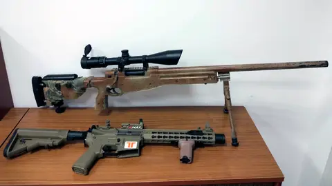 Armas simuladas de airsoft requisadas por la Policía Local de Elche. Armas simuladas de airsoft requisadas por la Policía Local de Elche.