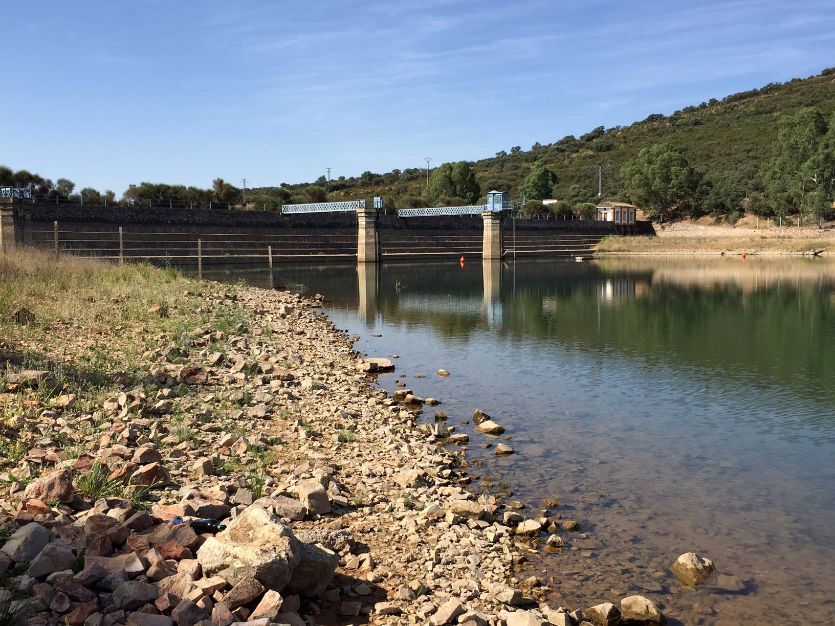 El lunes comienza el trasvase de 2,5 hm3 al pantano de Gasset El lunes comienza el trasvase de 2,5 hm3 al pantano de Gasset