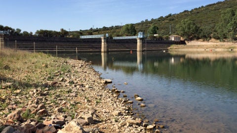 El pantano de Gasset comenzar&aacute; a recibir agua de Torre de Abraham