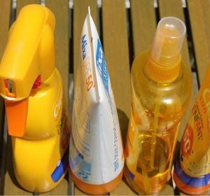 Dos cremas solares infantiles retiradas del mercado Dos cremas solares infantiles retiradas del mercado