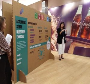 Las responsables de proyectos han repasado las diferentes líneas del plan de Coca-cola. Las responsables de proyectos han repasado las diferentes líneas del plan de Coca-cola.