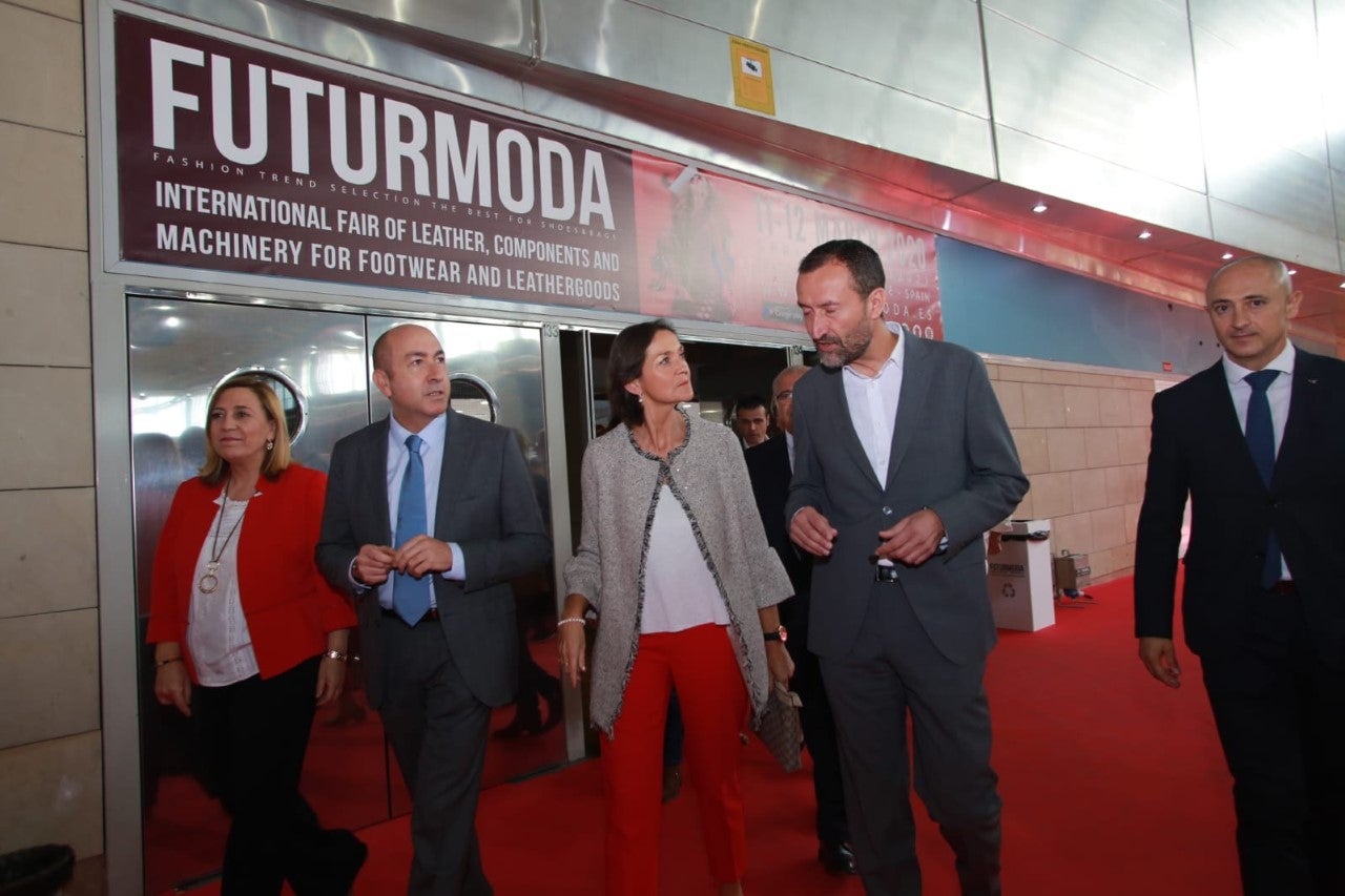 El gobierno pone la mirada en Japón y China para introducir los productos españoles El gobierno pone la mirada en Japón y China para introducir los productos españoles