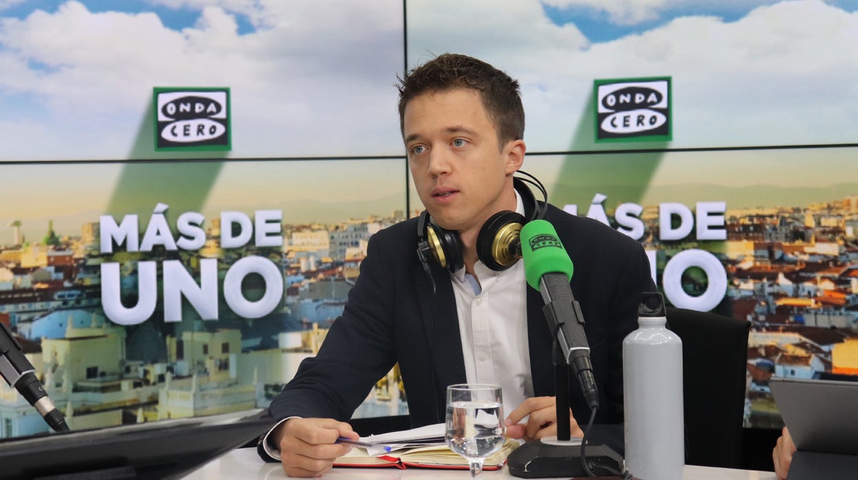 Íñigo Errejón: "El acuerdo en Cataluña va a tener que hacerse fuera de Twitter" Íñigo Errejón: "El acuerdo en Cataluña va a tener que hacerse fuera de Twitter"