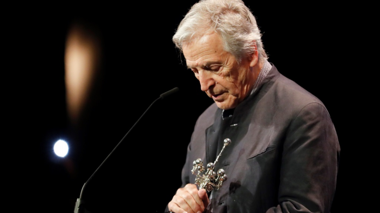 Costa-Gavras: "Me dicen que hago cine político, pero mi pasión es hacer películas"