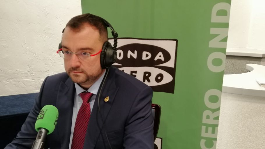 Adri&aacute;n Barb&oacute;n, presidente del Principado de Asturias