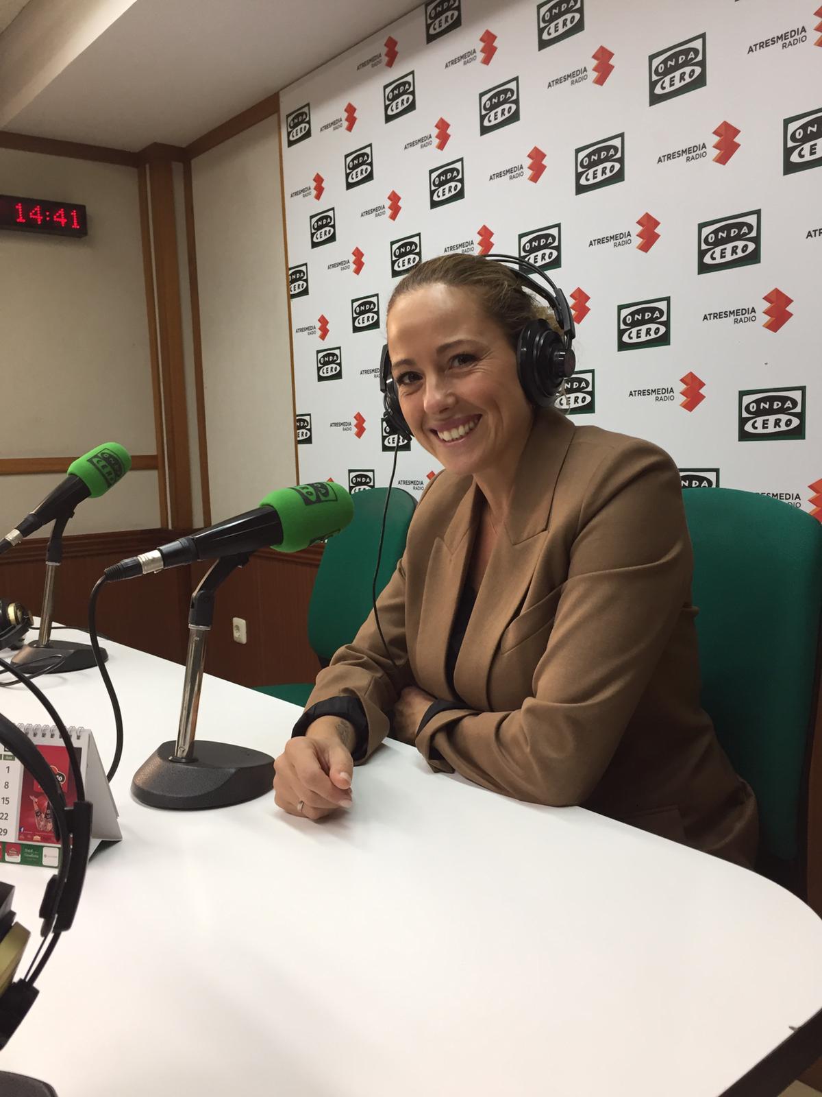 Cristina Tirado (AJE):" Los empresarios están abandonados por la política en mayúsculas" Cristina Tirado (AJE):" Los empresarios están abandonados por la política en mayúsculas"