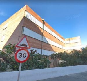 El instituto de Son Cladera donde se ha producido la agresión de un menor a una profesora y al director del centro. El instituto de Son Cladera donde se ha producido la agresión de un menor a una profesora y al director del centro.