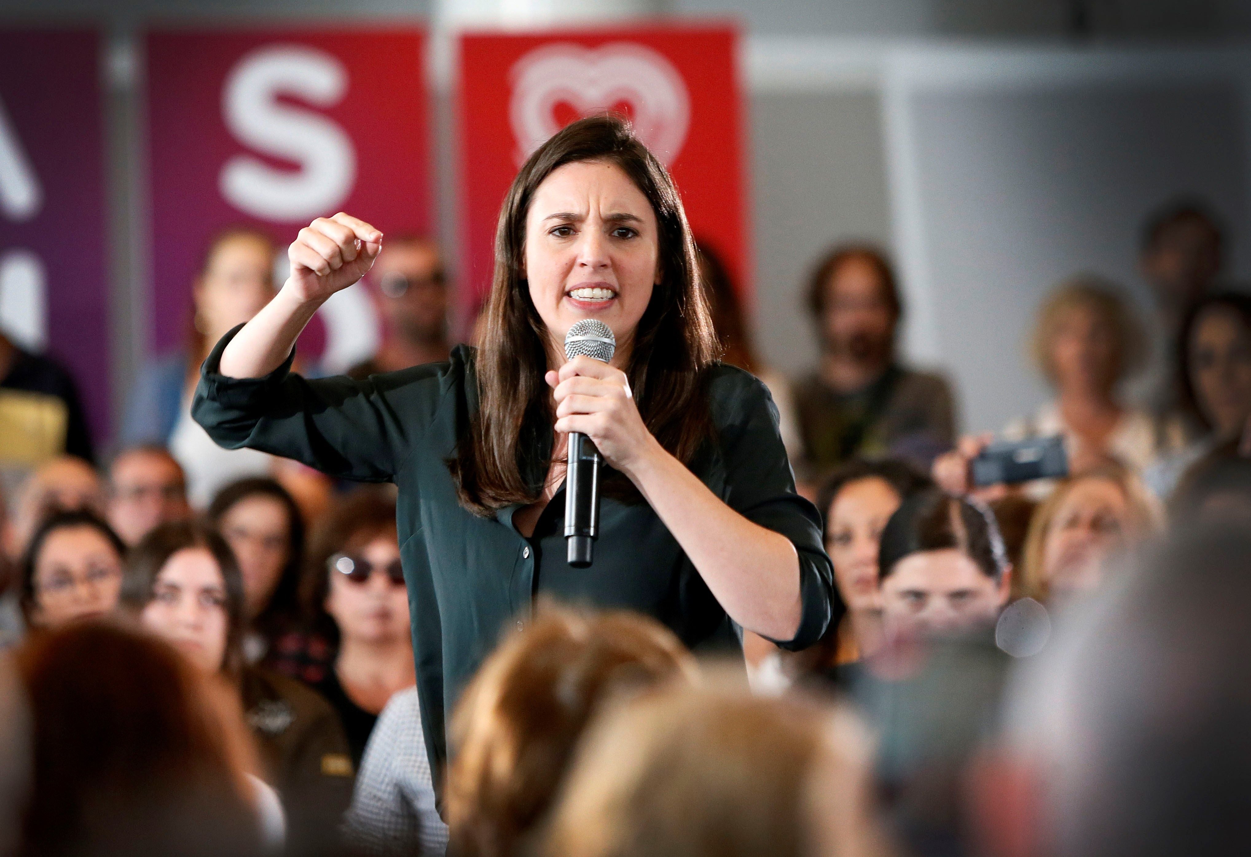 Críticas a Irene Montero por señalar con nombre y apellido a una propietaria que quiere subir el alquiler a unos inquilinos Críticas a Irene Montero por señalar con nombre y apellido a una propietaria que quiere subir el alquiler a unos inquilinos