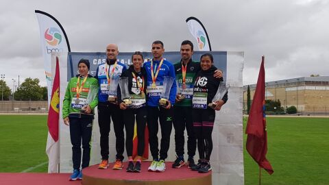 P&oacute;dium masculino y femenino del Campeonato de Espa&ntilde;a Absoluto de Marat&oacute;n