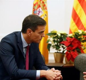 Antena 3 Noticias Fin de Semana (20-10-19) Pedro Sánchez vuelve a no cogerle el teléfono a Quim Torra Antena 3 Noticias Fin de Semana (20-10-19) Pedro Sánchez vuelve a no cogerle el teléfono a Quim Torra