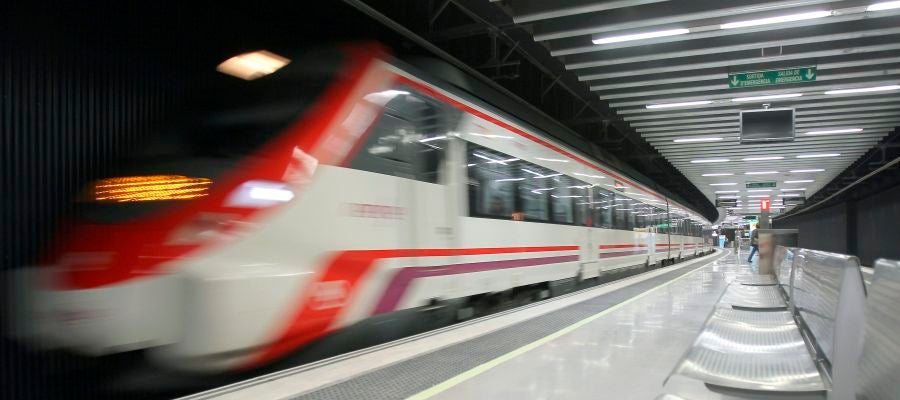 Imagen de archivo tren de Cercanías. Imagen de archivo tren de Cercanías.
