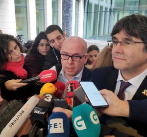 El abogado Gonzalo Boye, con Carles Puigdemont El abogado Gonzalo Boye, con Carles Puigdemont