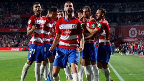 El Granada vence a Osasuna