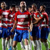 El Granada vence a Osasuna