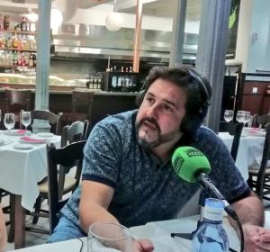 Fernando González, psicólogo. Fernando González, psicólogo.
