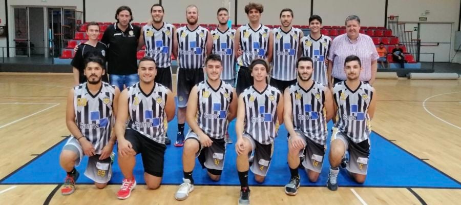 El Interkozha Elche Basket Club cayó derrota en la tercera jornada de la Primera Nacional ante el Club Nou Basket Xativa (72-79). El Interkozha Elche Basket Club cayó derrota en la tercera jornada de la Primera Nacional ante el Club Nou Basket Xativa (72-79).