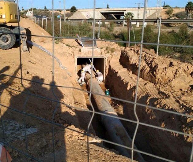 El permiso para verter una vez reparado el bombeo de el Albujón compete al gobierno regional El permiso para verter una vez reparado el bombeo de el Albujón compete al gobierno regional