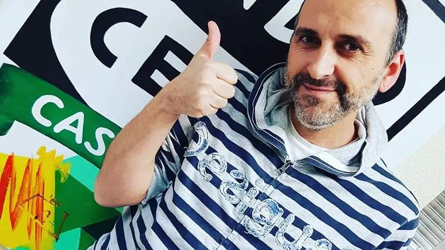 Roger Sanchordi El Internet de las plantas con la profesora de Fisiología Vegetal de la UJI, Victoria Pastor