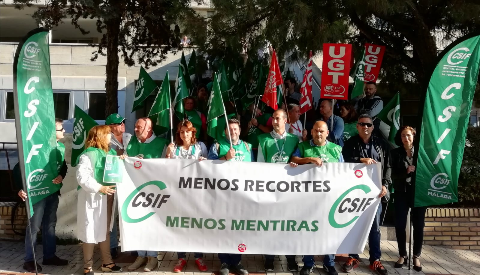 "Algunos trabajadores llevan cientos de contratos tras 20 años" "Algunos trabajadores llevan cientos de contratos tras 20 años"