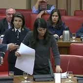 Momento de la expulsión de Macarena Olona de la Diputación Permanente Momento de la expulsión de Macarena Olona de la Diputación Permanente