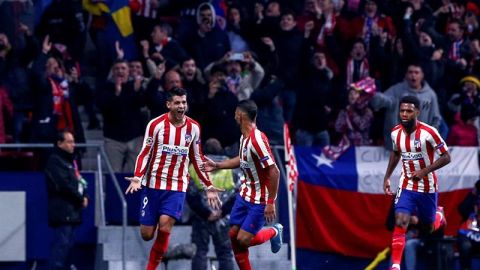 &Aacute;lvaro Morata celebra el tanto ante el Leverkusen