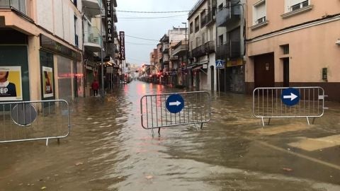 A3 Noticias 2 (22-10-19) Alerta roja en Catalu&ntilde;a por el fuerte temporal de lluvias que afecta a la comunidad
