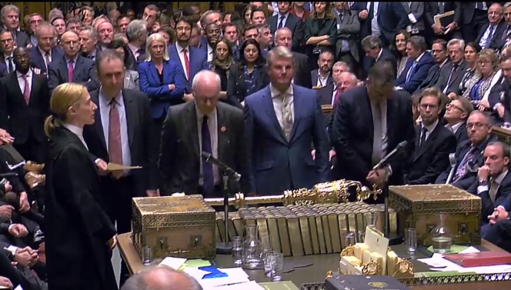 Boris Johnson no consigue que el Parlamento debata su acuerdo de 'brexit' en tres días