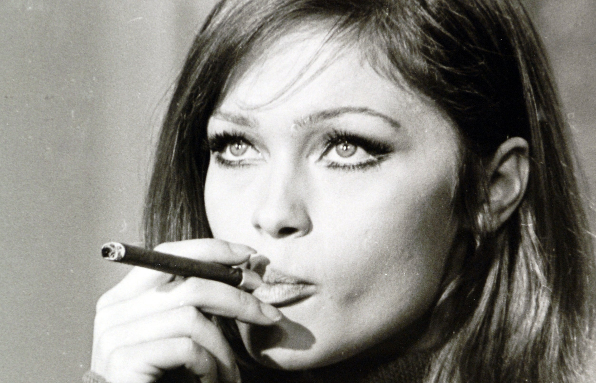 La evolución de España a través del mito Marisol: de niña del franquismo a Pepa Flores La evolución de España a través del mito Marisol: de niña del franquismo a Pepa Flores