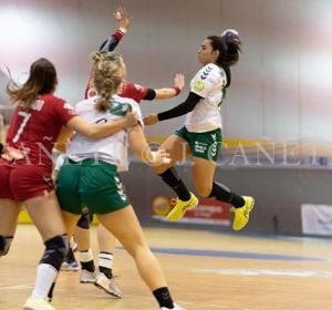 Laura Hernández, jugador del Club Balonmano Elche. Laura Hernández, jugador del Club Balonmano Elche.