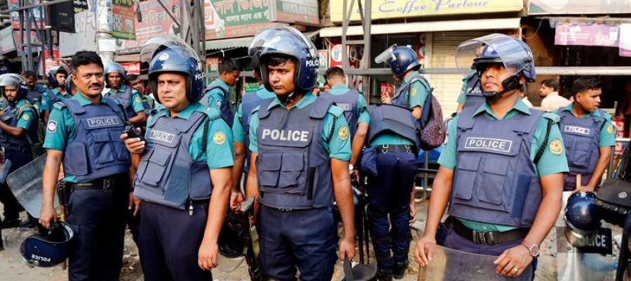 Policía de Bangladesh Policía de Bangladesh