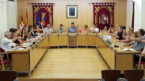 Imagen de archivo del pleno del Ayuntamiento de Aspe.