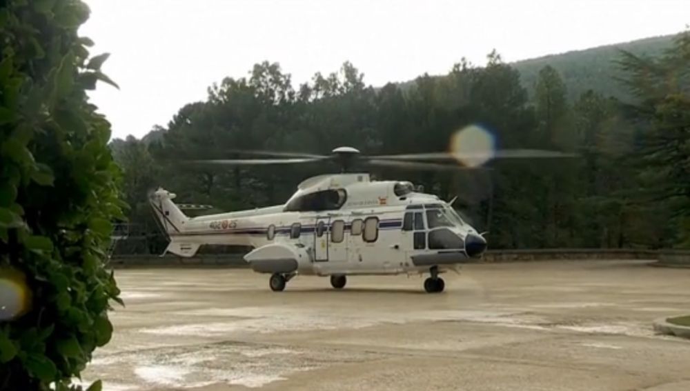 Uno de los helicópteros encargado de trasladar los restos de Franco