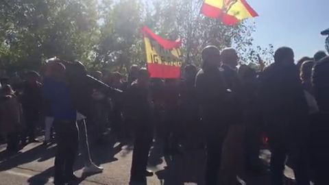 Los manifestantes acceden