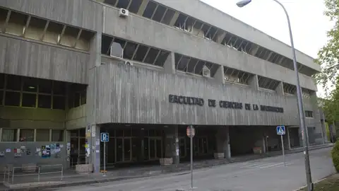 Facultad Ciencias de la Información Complutense Facultad Ciencias de la Información Complutense