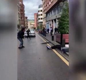 Muere un hombre en un tiroteo en Bilbao Muere un hombre en un tiroteo en Bilbao