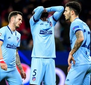 Thomas se lamenta tras su gol en propia puerta Thomas se lamenta tras su gol en propia puerta