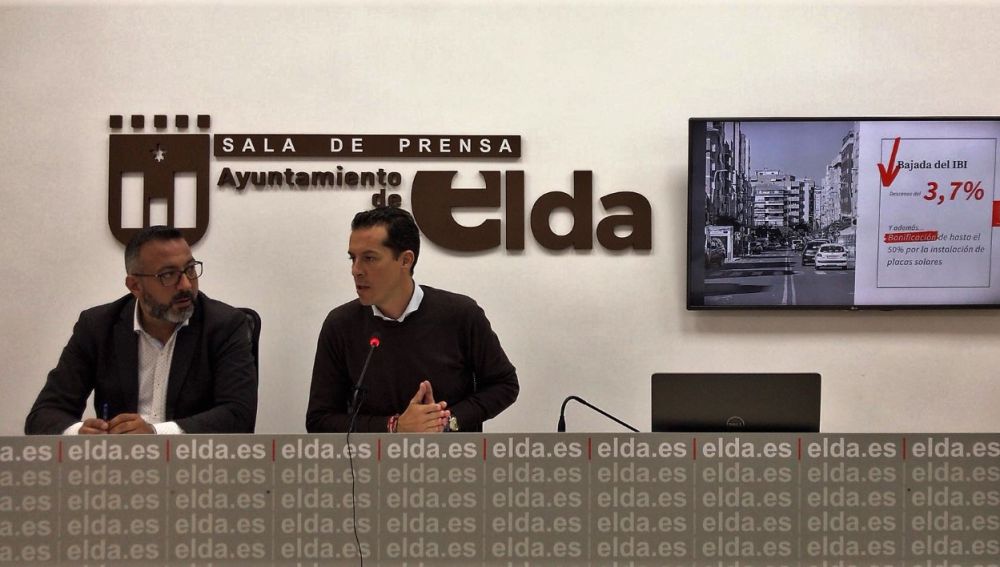 El alcalde de Elda y el concejal de Hacienda.