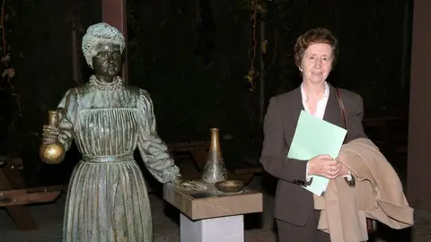 Margarita Salas en Parque de las C. de Granada Parque de las Ciencias de Granada se muestra "consternado"