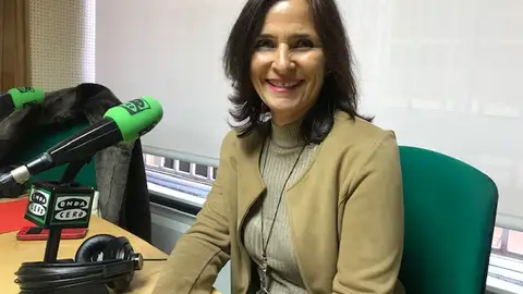 La candidata al congreso por el PSOE, María Luz Martínez Seijo, hoy en Más de Uno Palencia Palencia