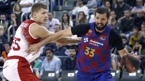 Mirotic, en un partido con el Barcelona