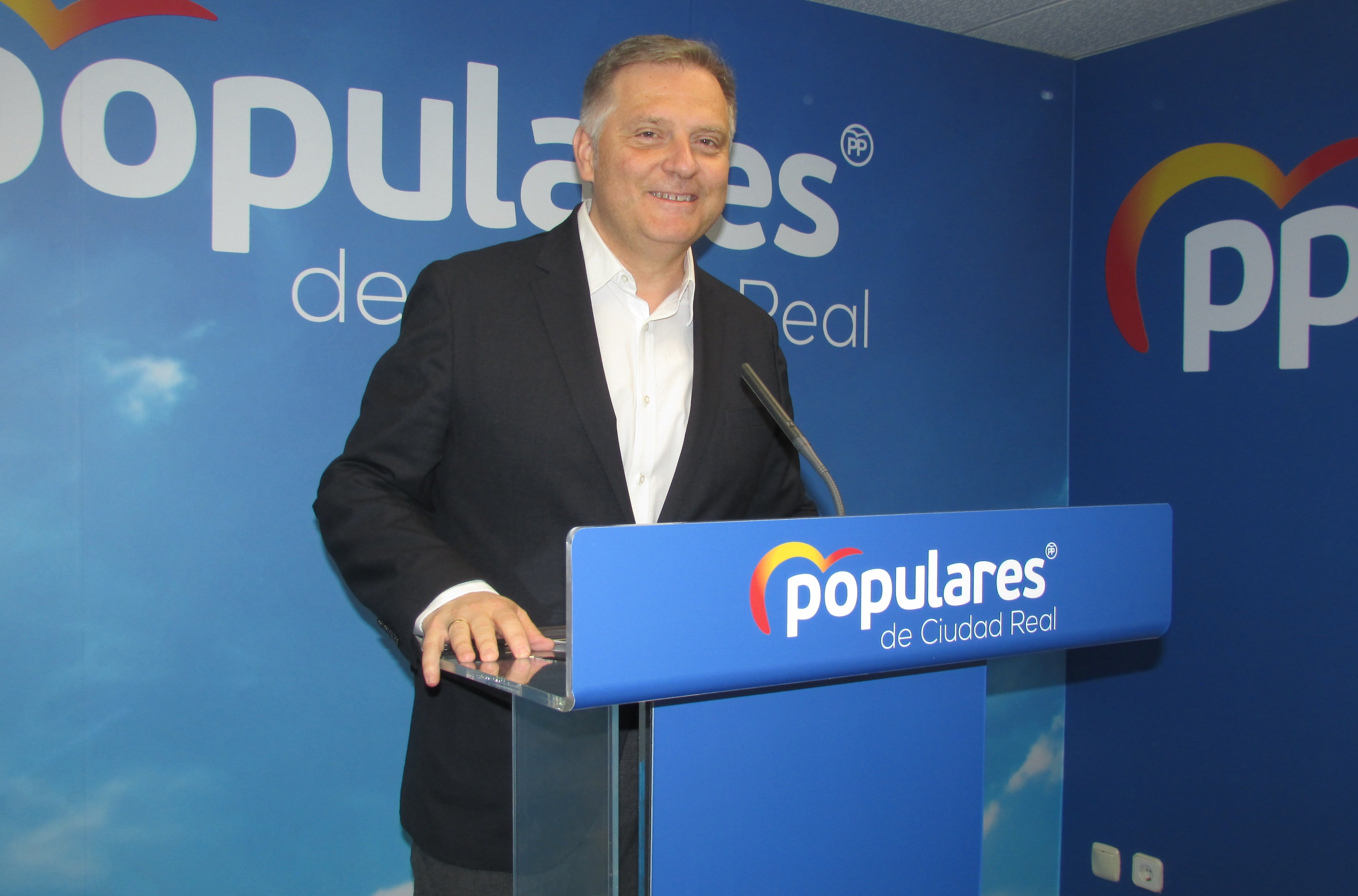 Cañizares: "Valverde es un magnífico candidato para presidir el PP de Ciudad Real" Cañizares: "Valverde es un magnífico candidato para presidir el PP de Ciudad Real"