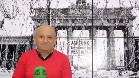 Javier Hernández, 30 años de la caída del Muro de Berlín Javier Hernández, 30 años de la caída del Muro de Berlín