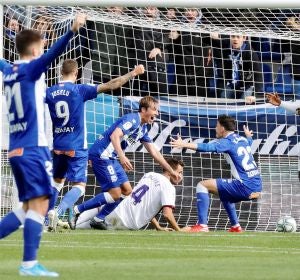 Los jugadores del Alavés celebran un gol Los jugadores del Alavés celebran un gol