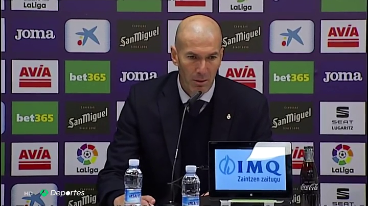 Edu Pidal: "Zidane defiende a Bale porque se va a quedar con él toda la temporada" Edu Pidal: "Zidane defiende a Bale porque se va a quedar con él toda la temporada"