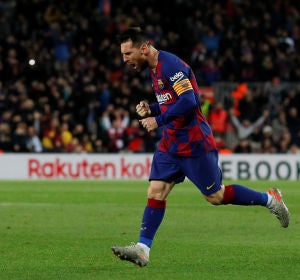 Leo Messi celebra su gol en el Camp Nou Leo Messi celebra su gol en el Camp Nou