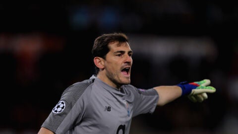 Iker Casillas, durante un partido con el Oporto