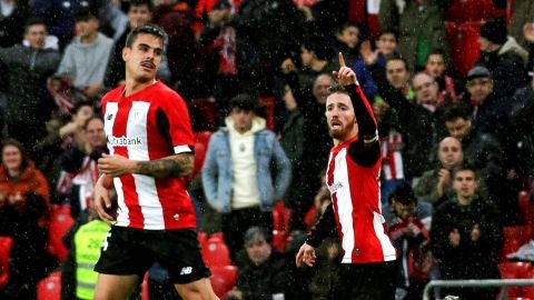 Muniain celebra su tanto con el Athletic en San Mam&eacute;s