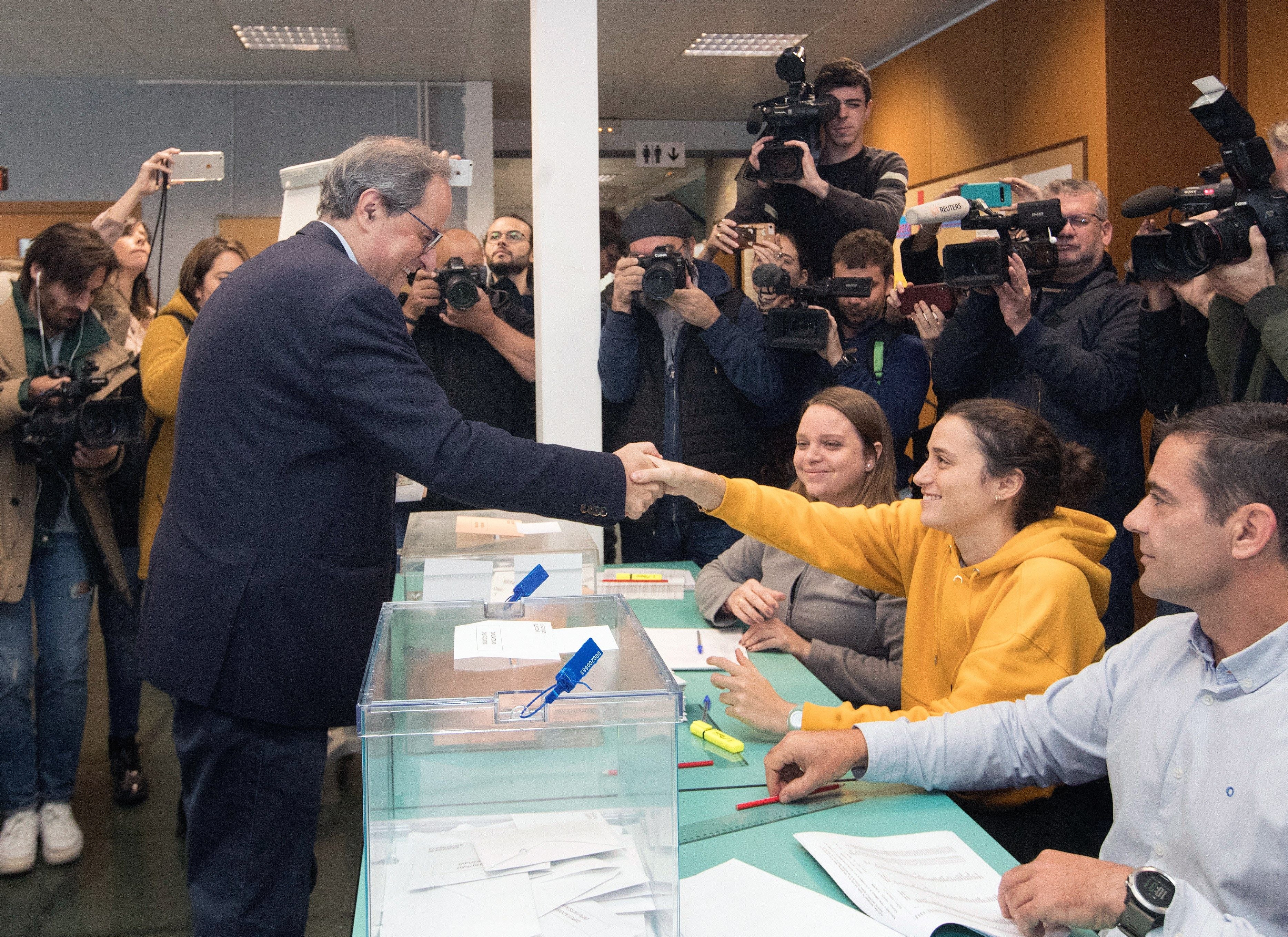 Torra llama a ir a las urnas porque es "el terreno de juego de los catalanes" Torra llama a ir a las urnas porque es "el terreno de juego de los catalanes"